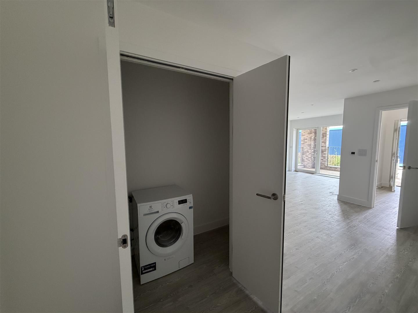 2 Bedroom Apartment